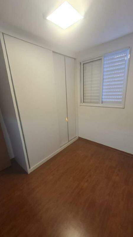 Apartamento à venda com 3 quartos, 83m² - Foto 17