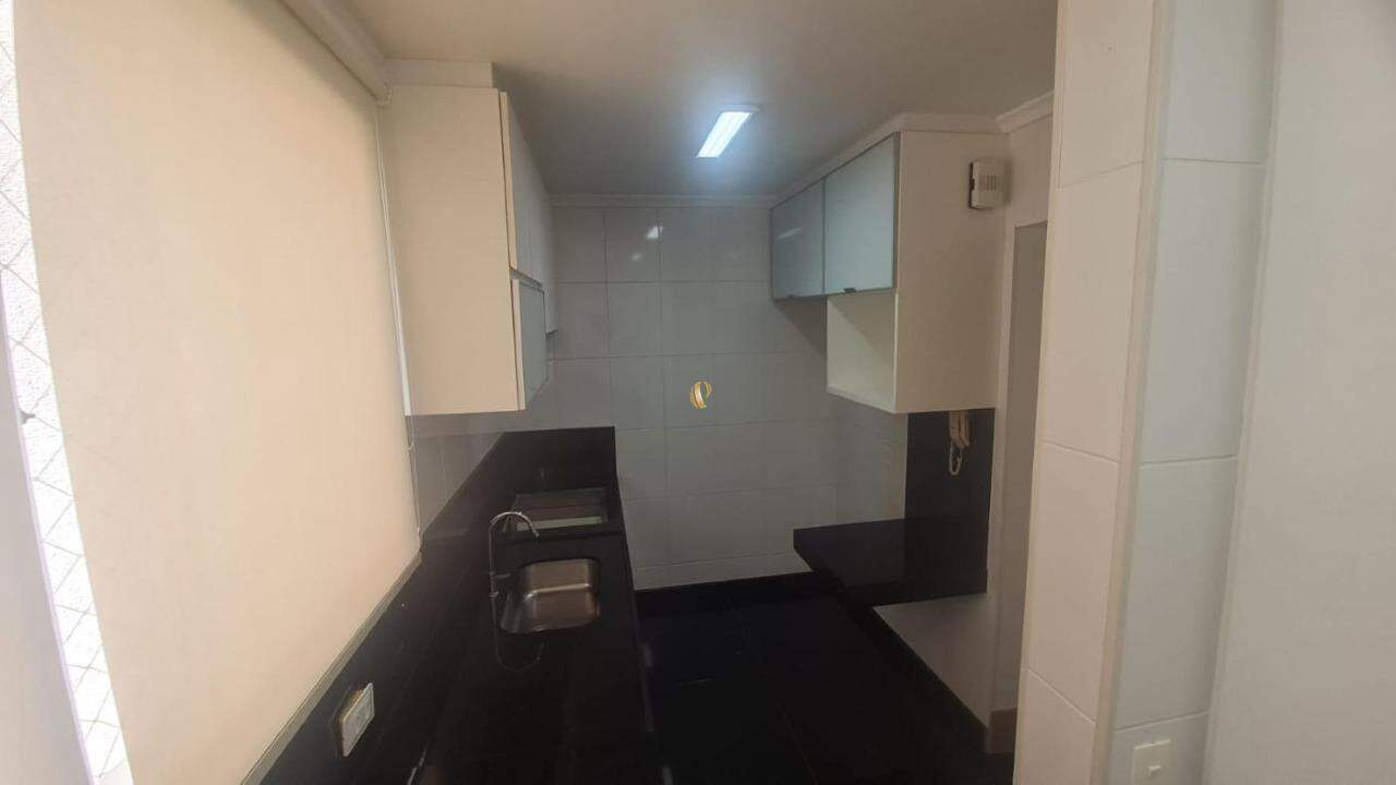 Apartamento à venda com 3 quartos, 83m² - Foto 16