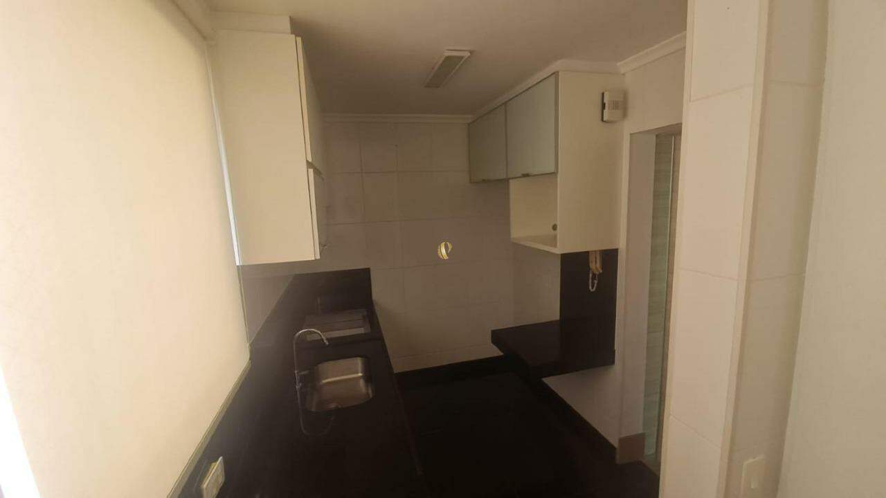 Apartamento à venda com 3 quartos, 83m² - Foto 9