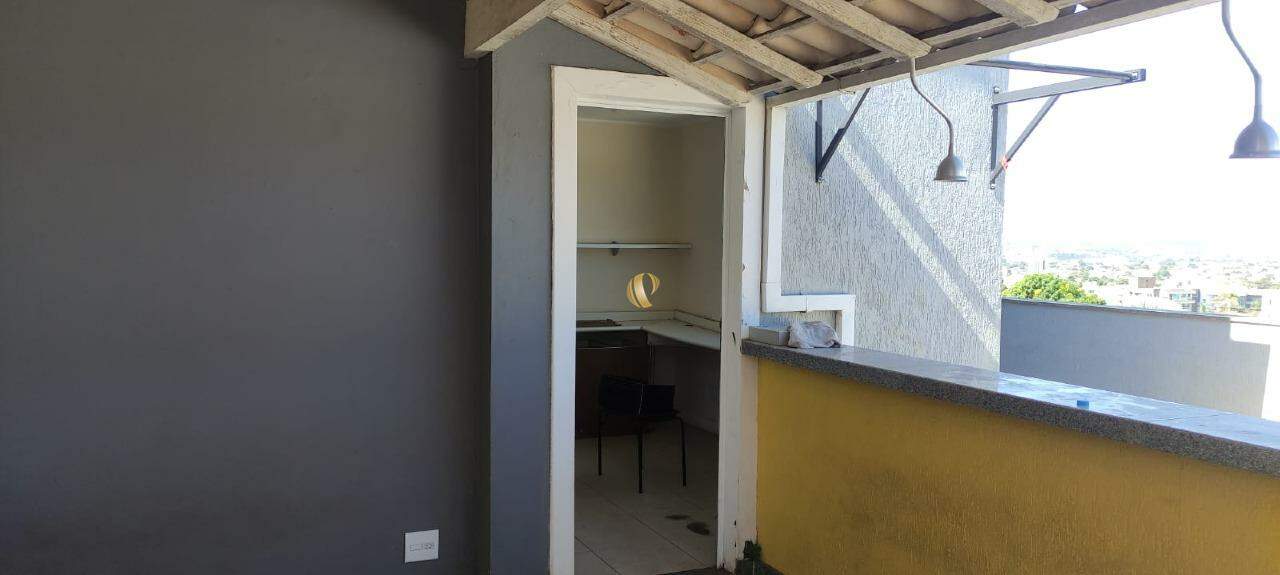 Apartamento à venda com 4 quartos, 195m² - Foto 22