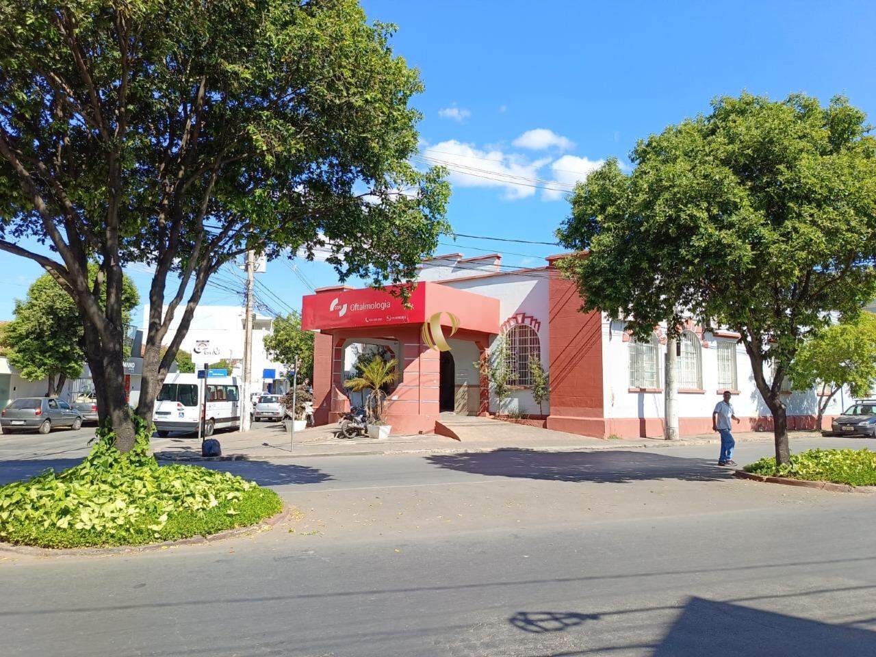 Prédio Inteiro para alugar, 1650m² - Foto 5