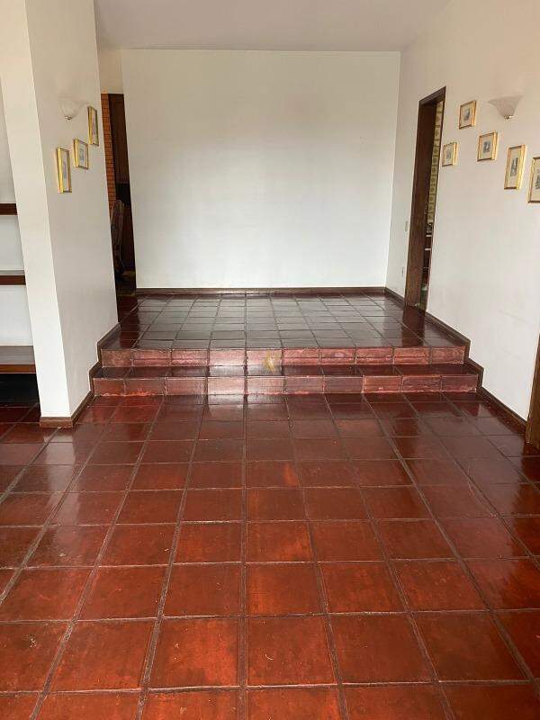 Casa à venda com 4 quartos, 396m² - Foto 25