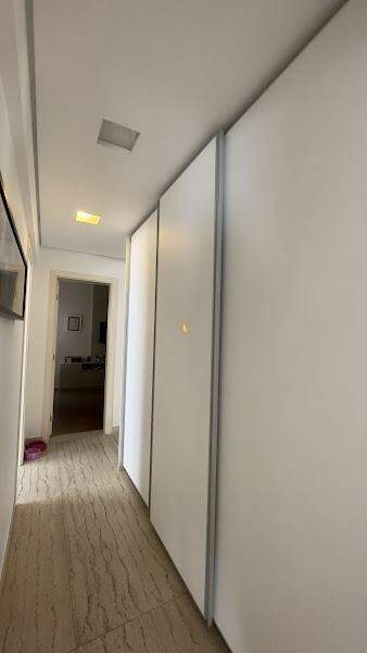 Apartamento à venda com 4 quartos, 165m² - Foto 21