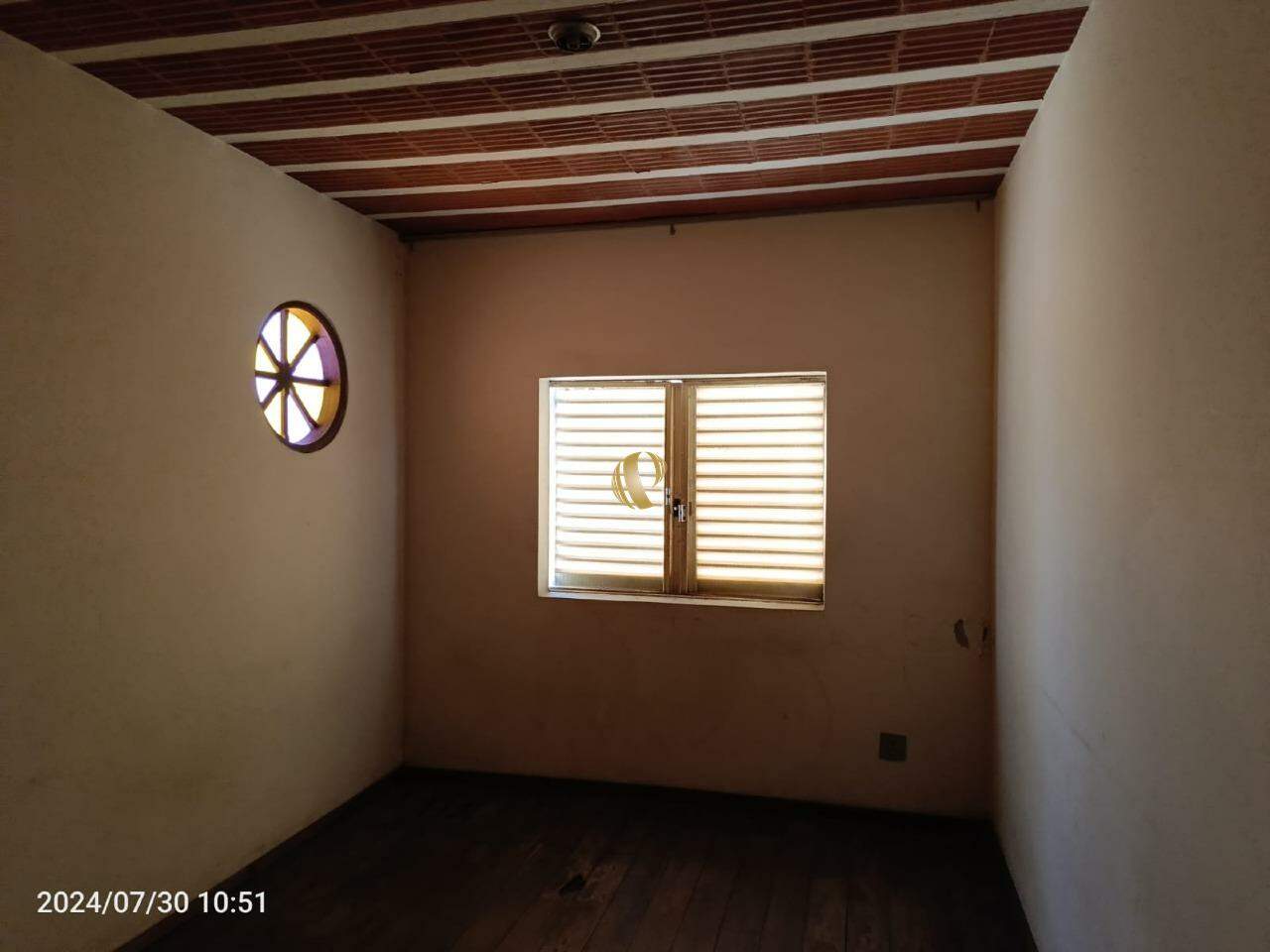 Casa à venda com 4 quartos, 250m² - Foto 12