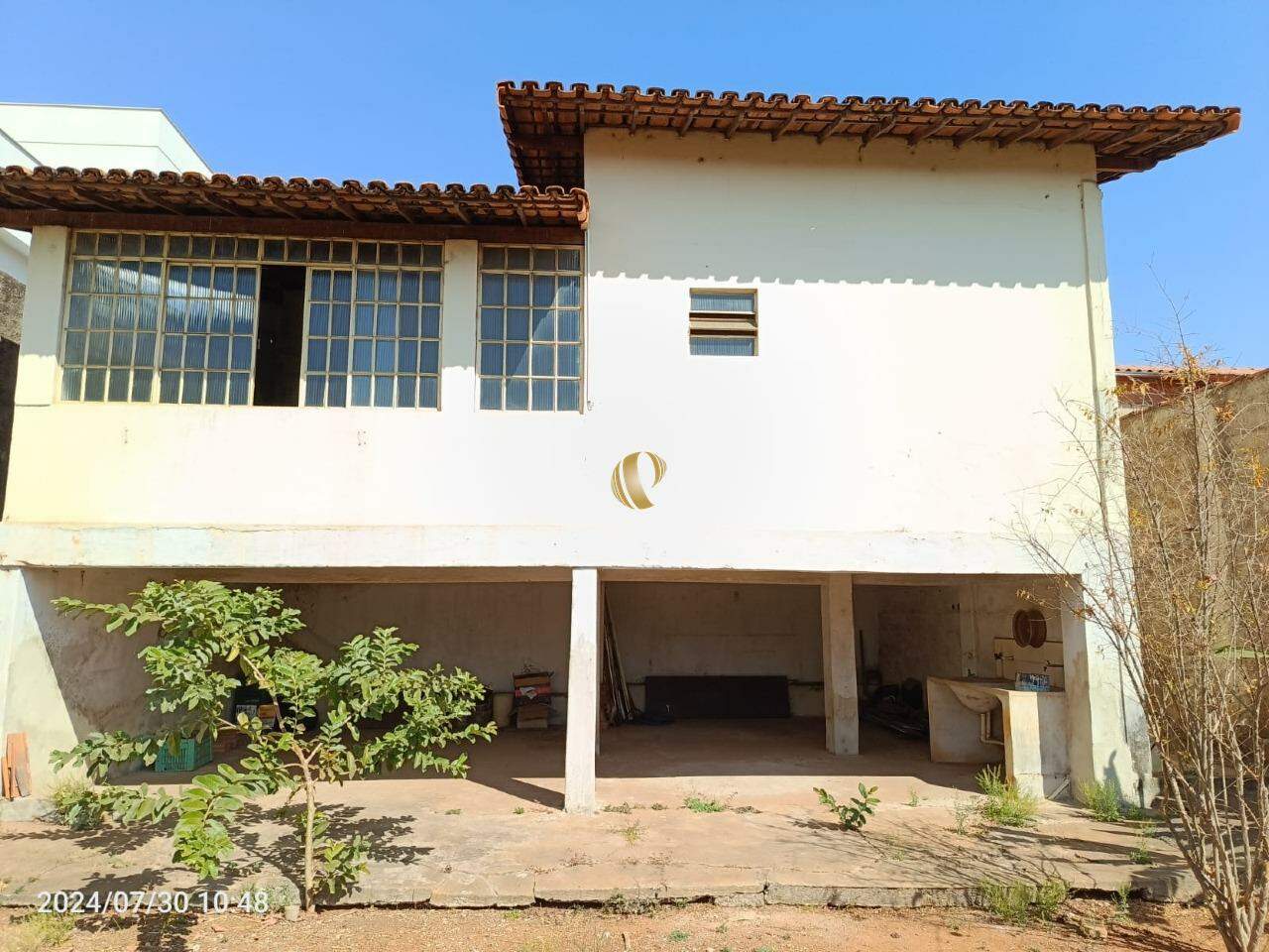 Casa à venda com 4 quartos, 250m² - Foto 22