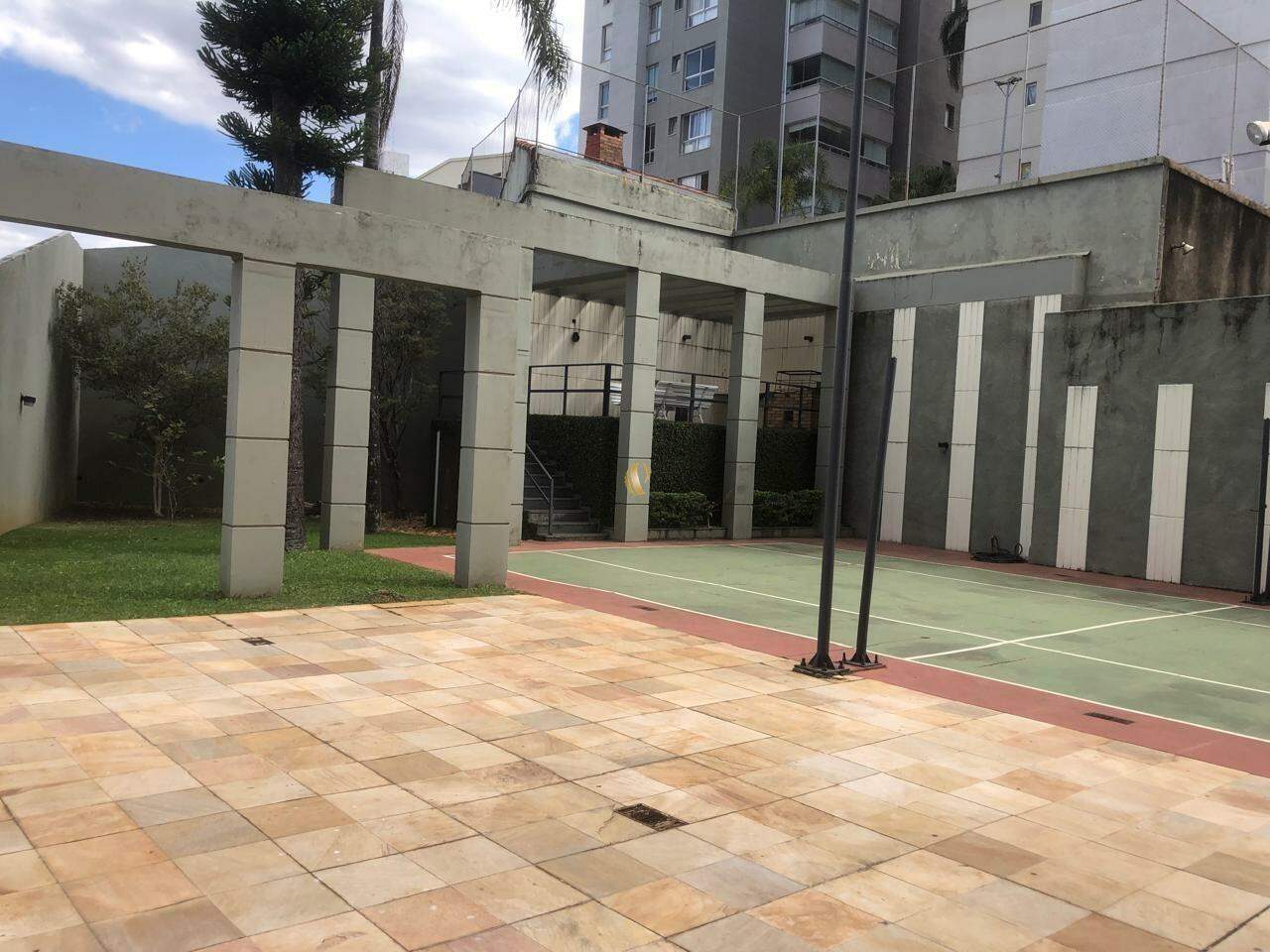 Apartamento à venda com 3 quartos, 180m² - Foto 22