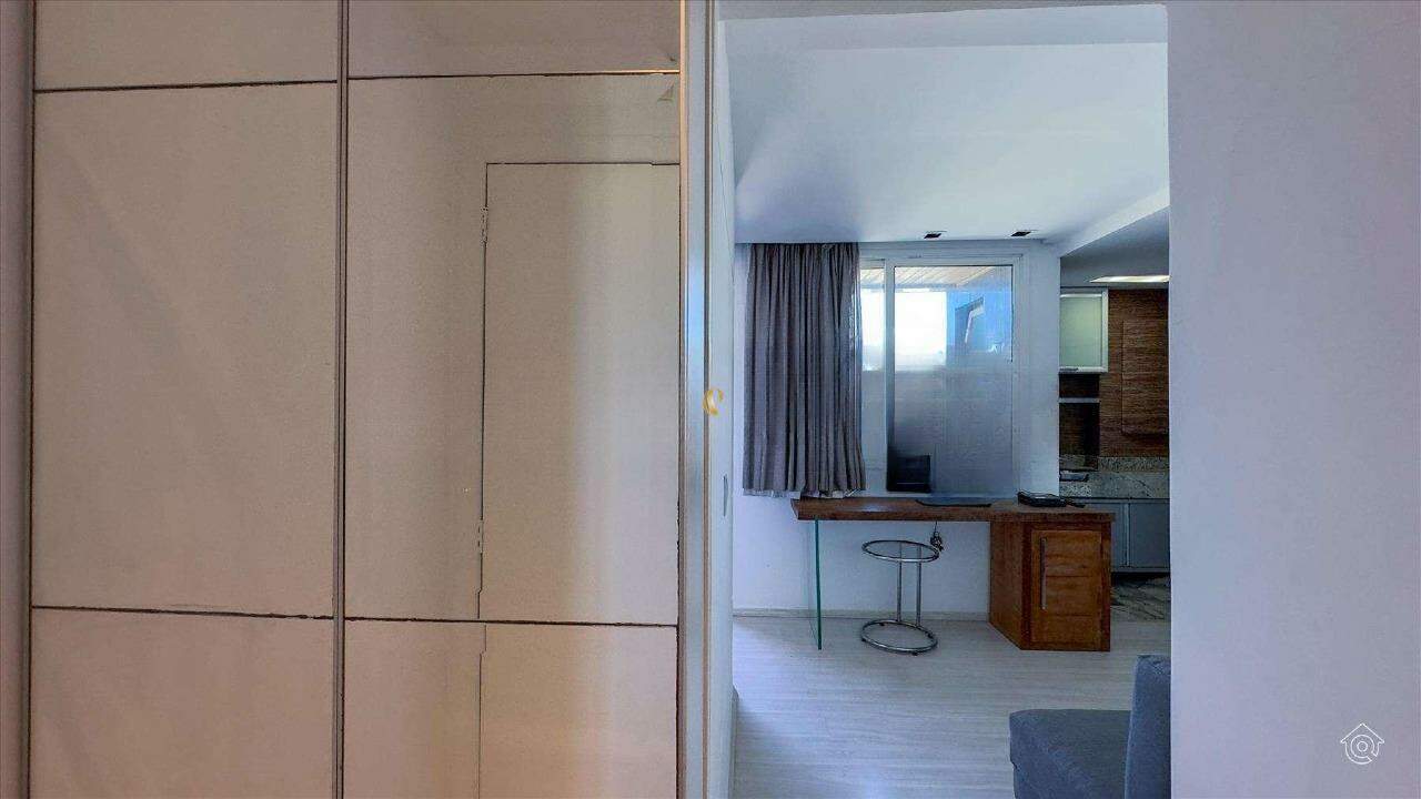 Apartamento para alugar com 1 quarto, 40m² - Foto 11