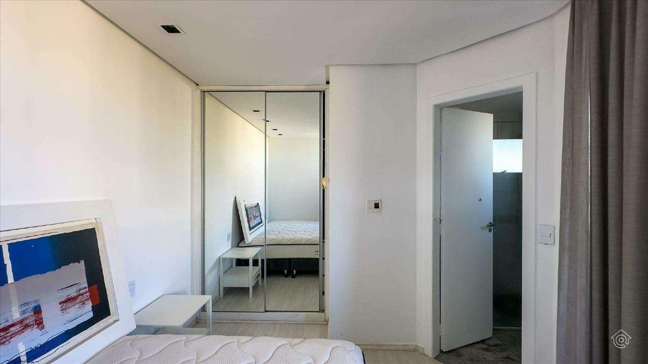 Apartamento para alugar com 1 quarto, 40m² - Foto 12