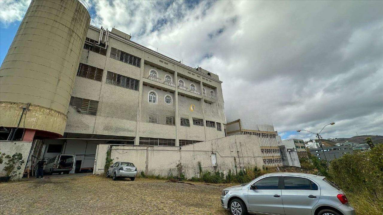 Prédio Inteiro para alugar, 6534m² - Foto 25