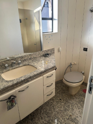 Apartamento à venda com 4 quartos, 181m² - Foto 16