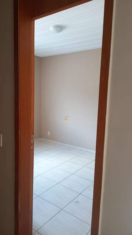 Apartamento à venda com 2 quartos, 60m² - Foto 13