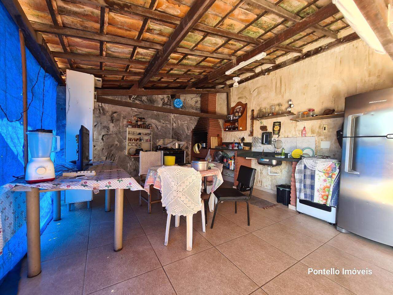 Casa à venda com 5 quartos, 201m² - Foto 16