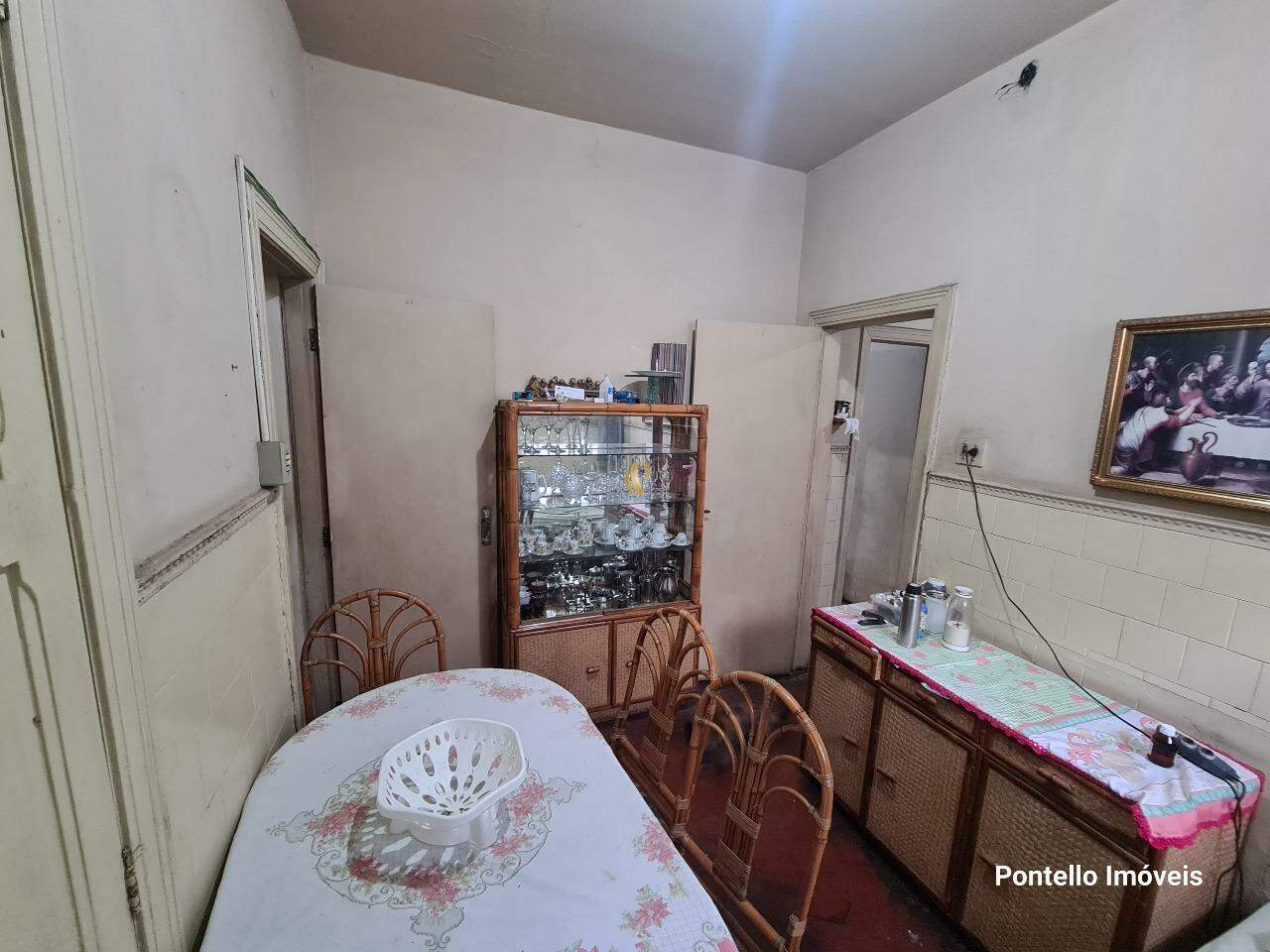 Casa à venda com 4 quartos, 197m² - Foto 12