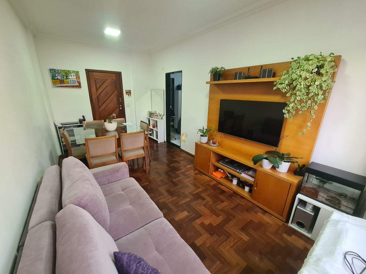 Apartamento à venda com 3 quartos, 85m² - Foto 1