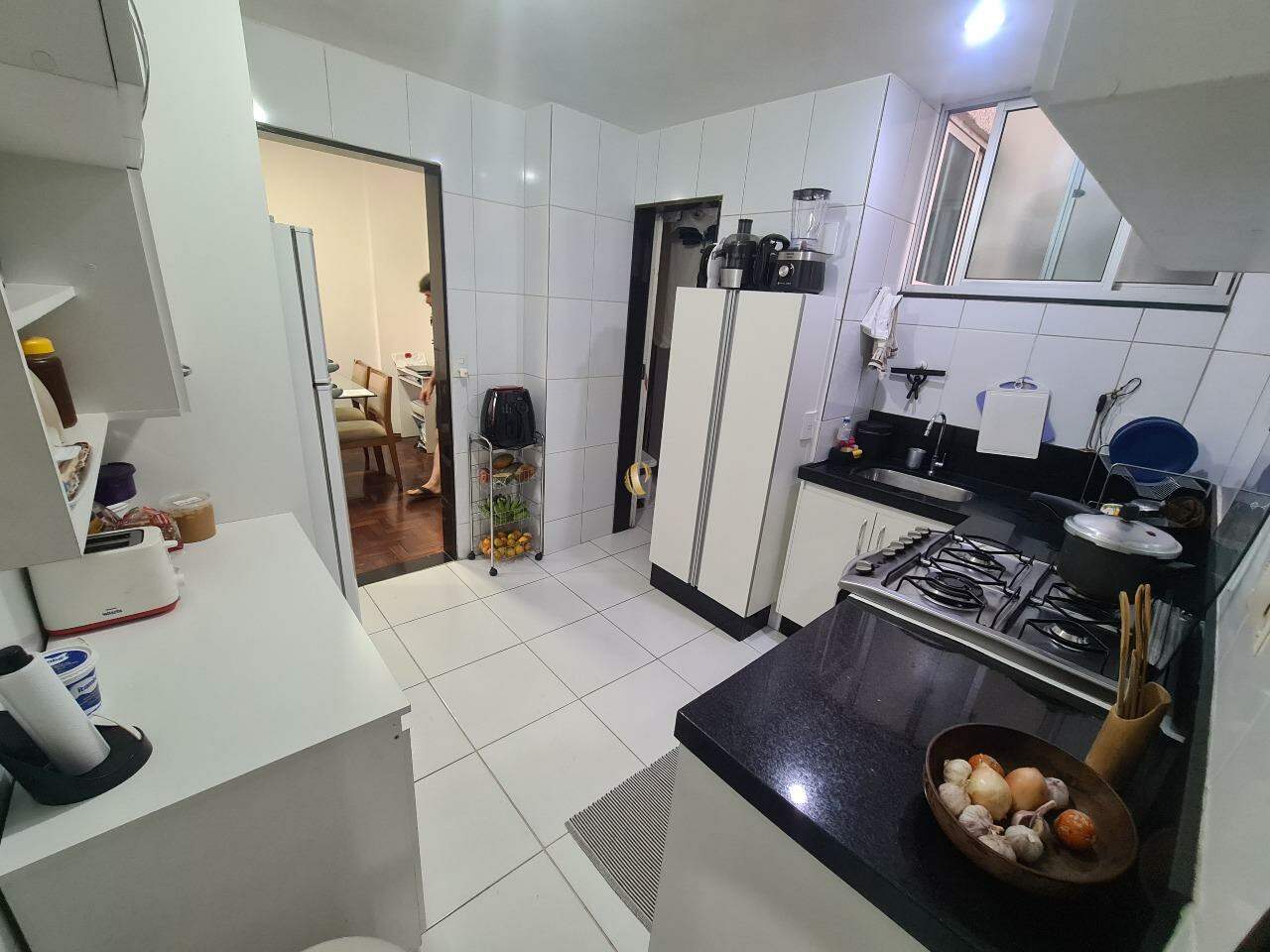 Apartamento à venda com 3 quartos, 85m² - Foto 14