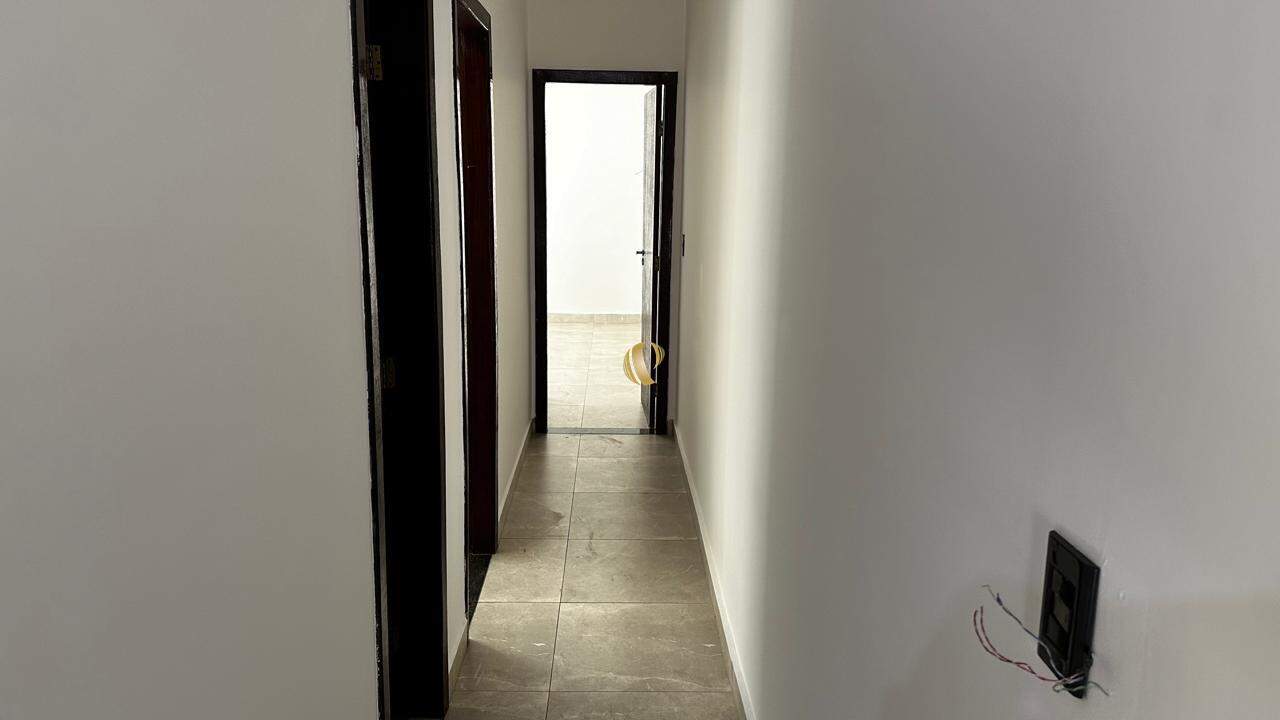 Casa à venda com 2 quartos, 50m² - Foto 5