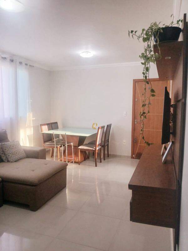 Apartamento à venda com 3 quartos, 75m² - Foto 4