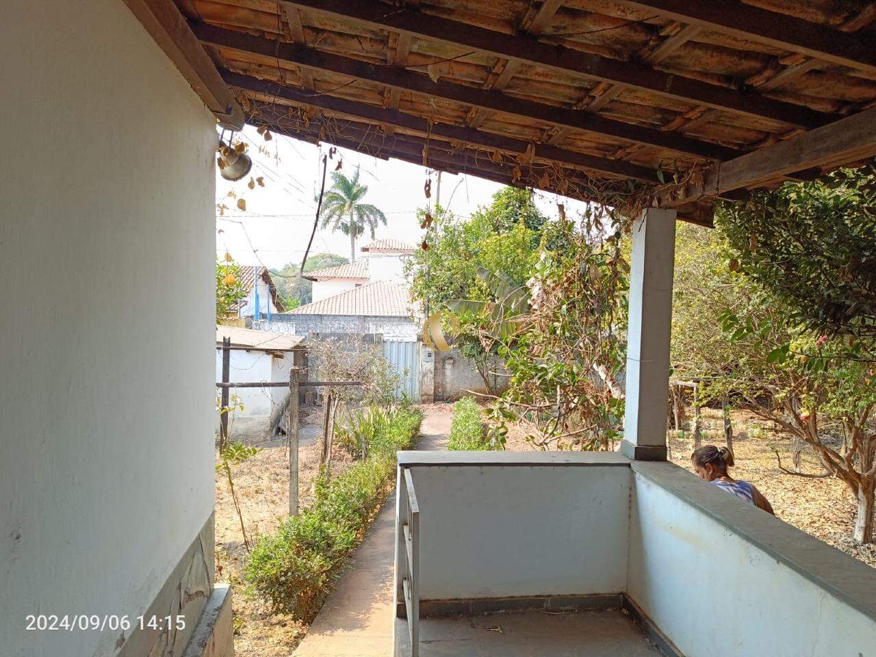 Casa à venda com 3 quartos, 80m² - Foto 14