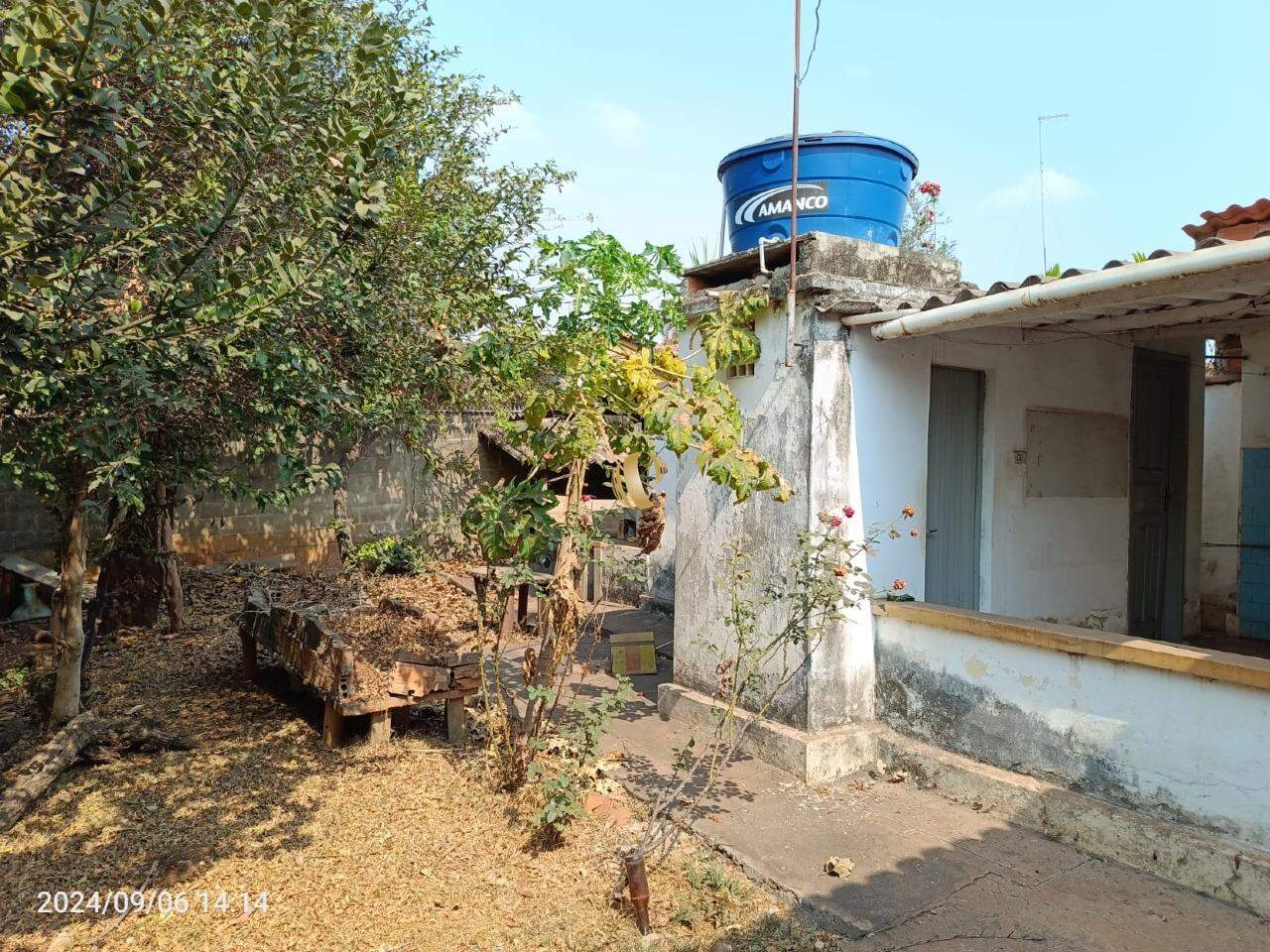 Casa à venda com 3 quartos, 80m² - Foto 3
