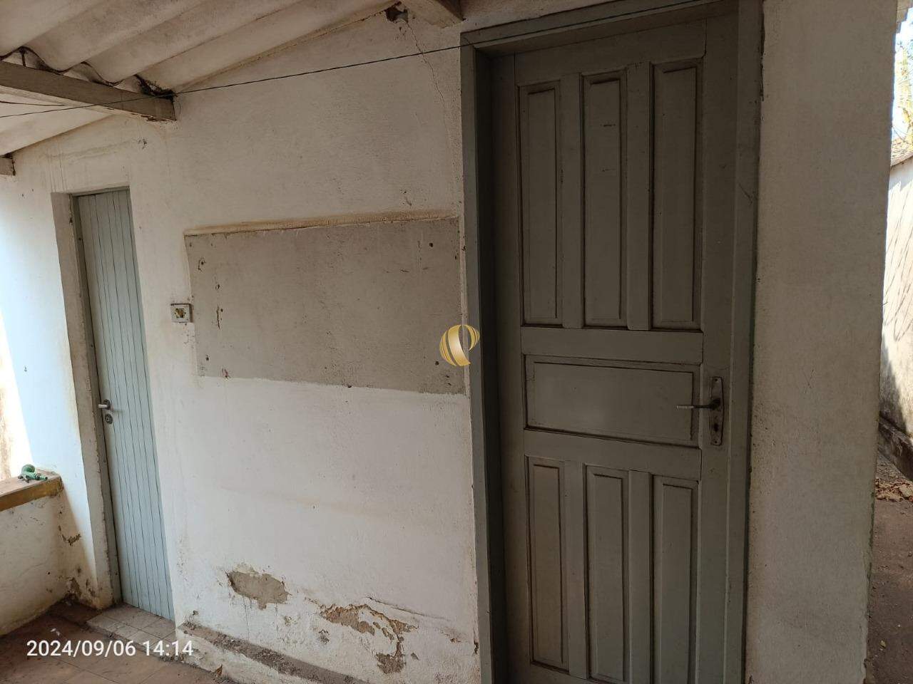Casa à venda com 3 quartos, 80m² - Foto 11