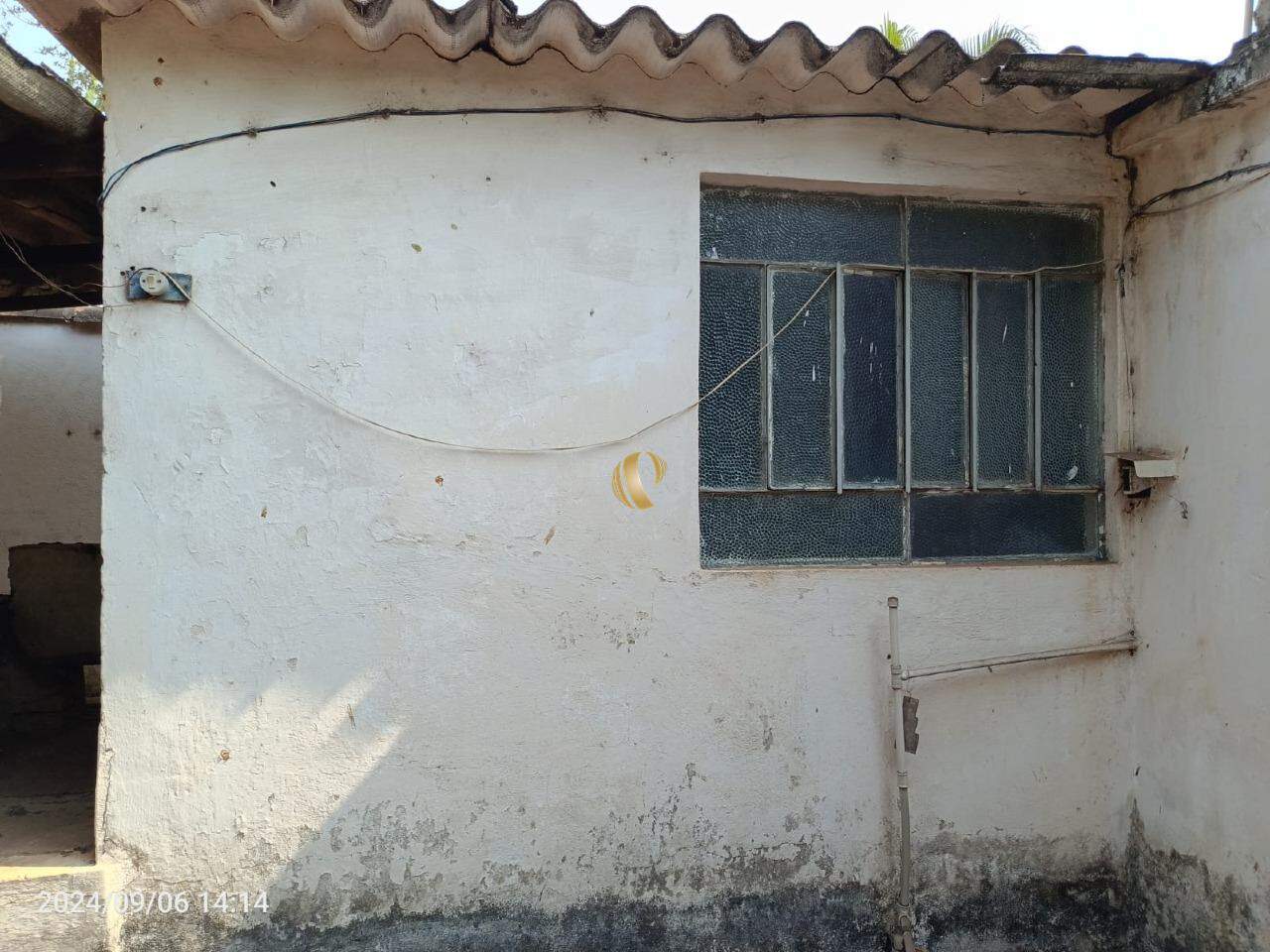 Casa à venda com 3 quartos, 80m² - Foto 13