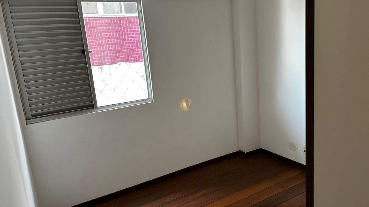 Apartamento à venda com 2 quartos, 98m² - Foto 10