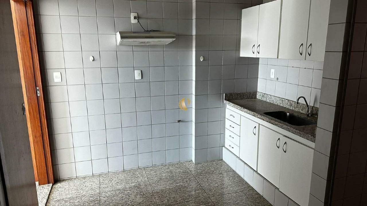 Apartamento à venda com 2 quartos, 98m² - Foto 6