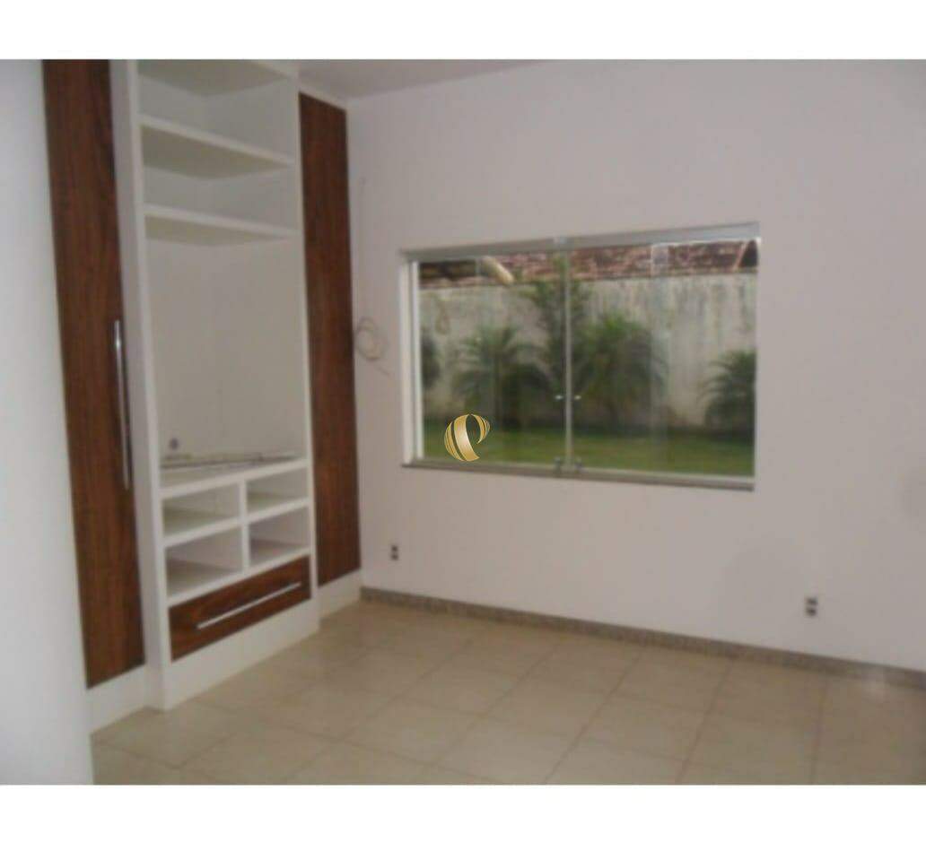 Casa à venda com 5 quartos, 190m² - Foto 8