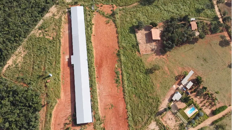 Chácara à venda com 2 quartos, 80000m² - Foto 21