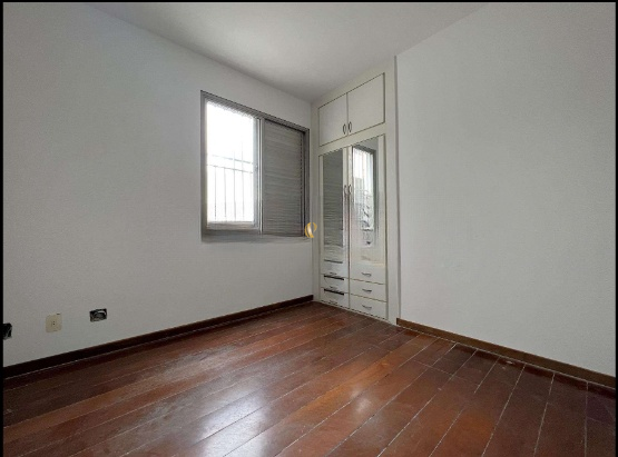 Apartamento à venda com 4 quartos, 140m² - Foto 18