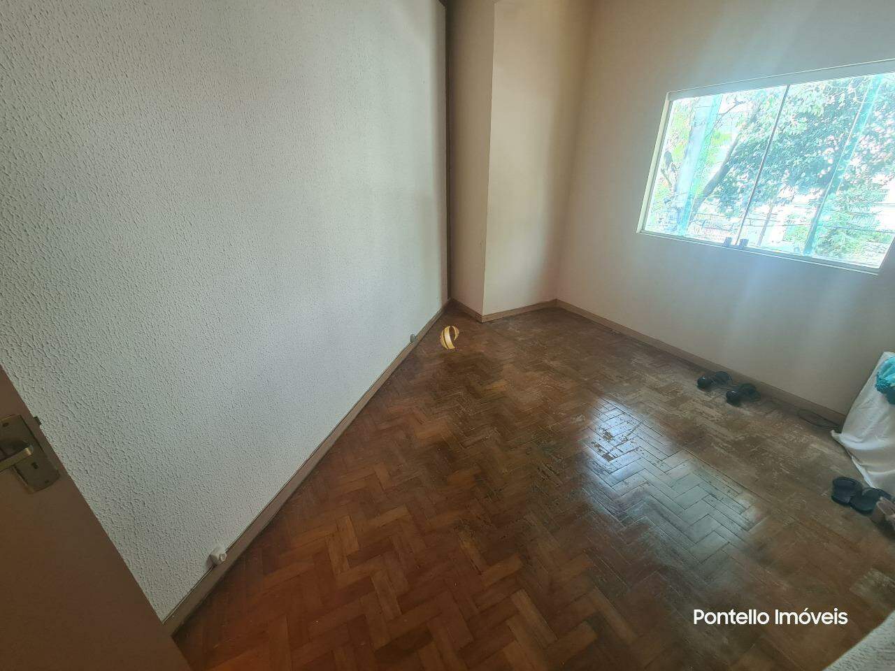 Casa à venda com 3 quartos, 120m² - Foto 9