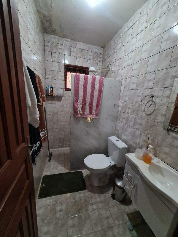 Casa à venda com 3 quartos, 184m² - Foto 22