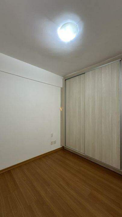 Apartamento à venda com 3 quartos, 85m² - Foto 18