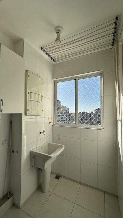 Apartamento à venda com 3 quartos, 85m² - Foto 12