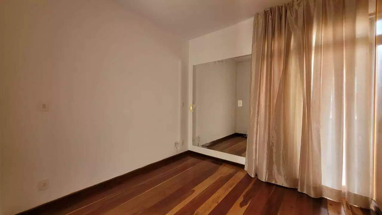 Apartamento à venda com 3 quartos, 105m² - Foto 14