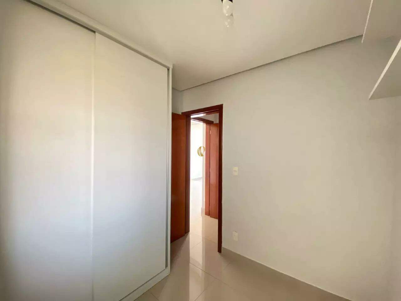 Apartamento à venda com 3 quartos, 90m² - Foto 17