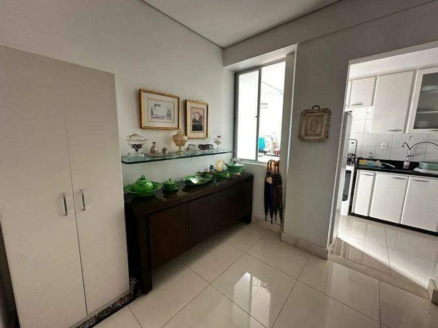 Apartamento à venda com 3 quartos, 110m² - Foto 7