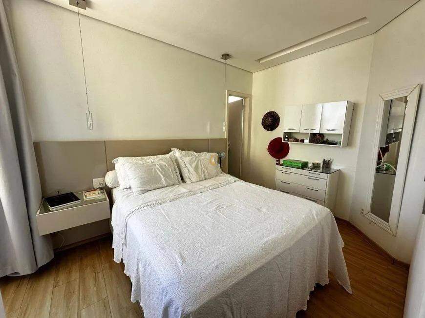 Apartamento à venda com 3 quartos, 110m² - Foto 11