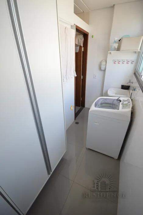 Apartamento à venda com 3 quartos, 95m² - Foto 11