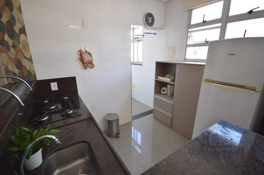 Apartamento à venda com 3 quartos, 95m² - Foto 8