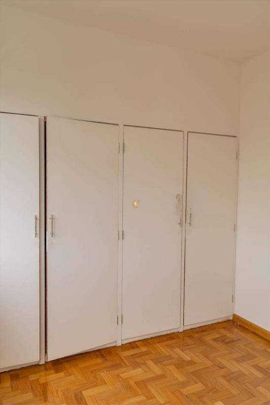 Apartamento à venda com 3 quartos, 156m² - Foto 12