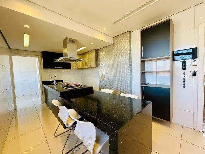 Apartamento à venda com 4 quartos, 158m² - Foto 9