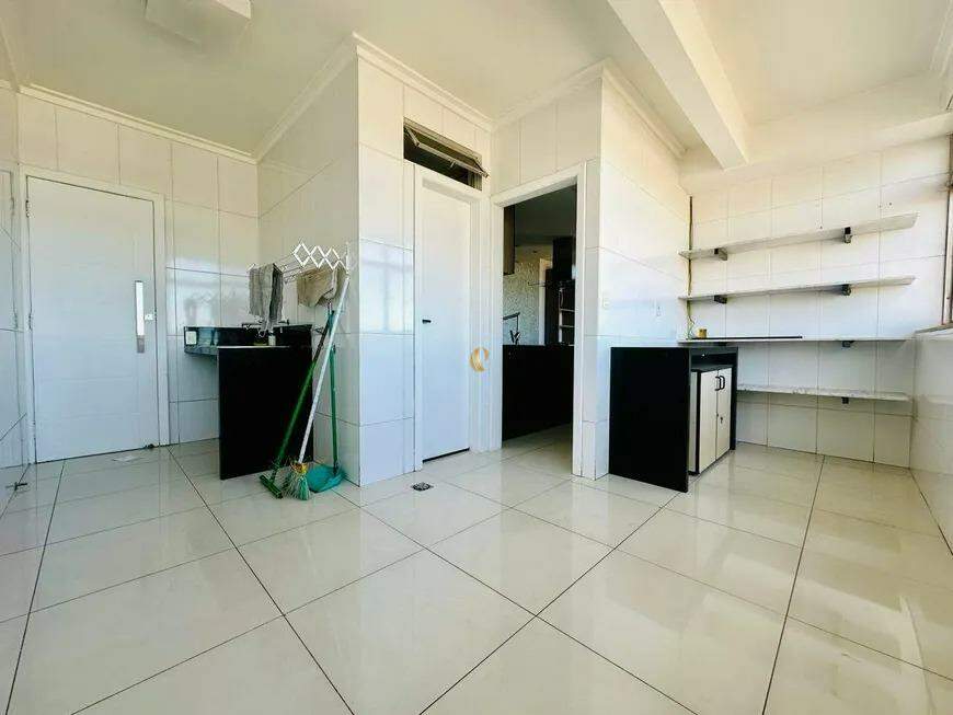 Apartamento à venda com 4 quartos, 158m² - Foto 12