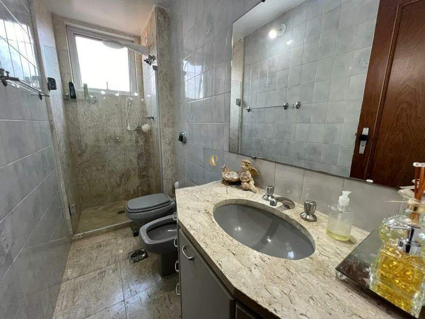 Apartamento à venda com 3 quartos, 115m² - Foto 9