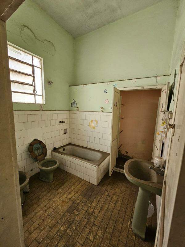Casa à venda com 4 quartos, 350m² - Foto 10