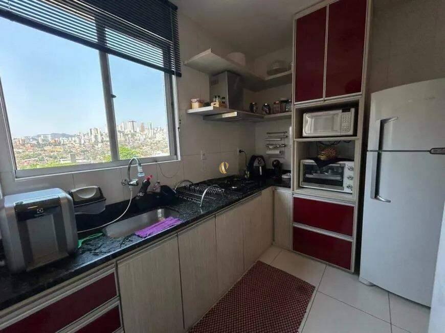 Apartamento à venda com 3 quartos, 97m² - Foto 12