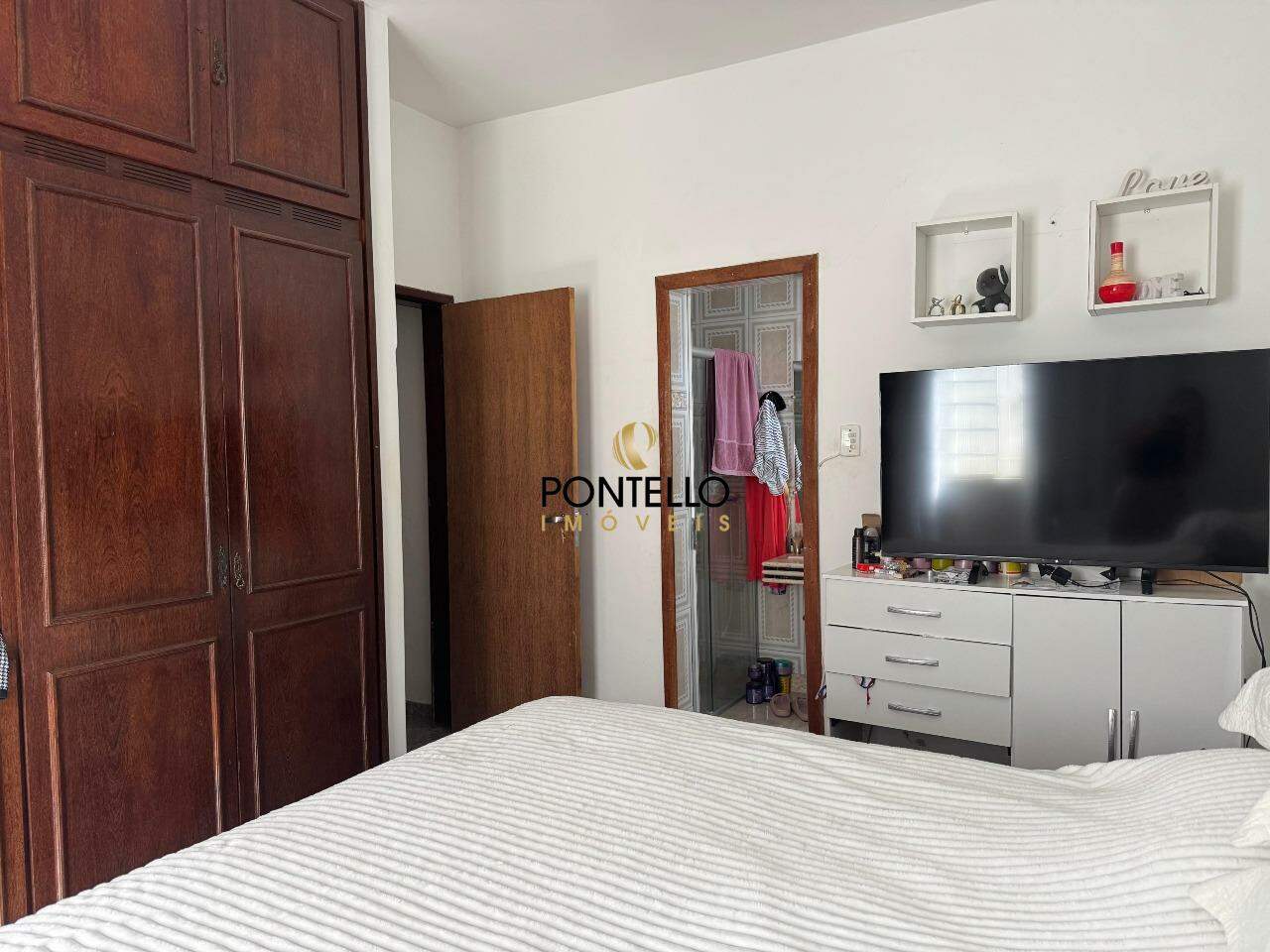 Casa, 3 quartos, 229 m² - Foto 15