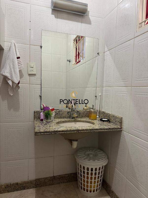 Casa, 3 quartos, 229 m² - Foto 23