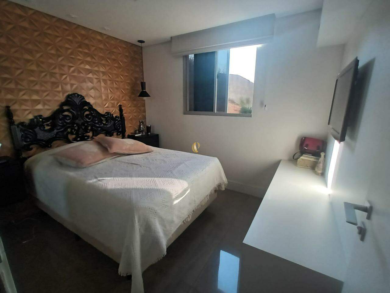 Apartamento à venda com 1 quarto, 70m² - Foto 16