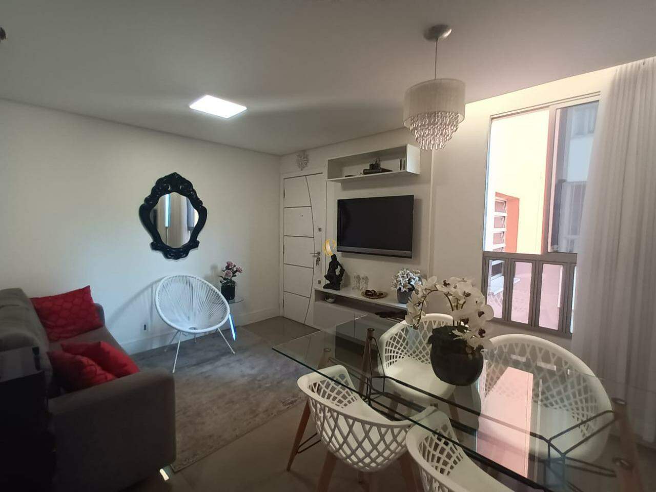 Apartamento à venda com 1 quarto, 70m² - Foto 9